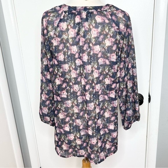 Stitch Fix NSR Blouse Purple Semi Sheer Watercolor Monet Floral Print Navy Top - Picture 3 of 7